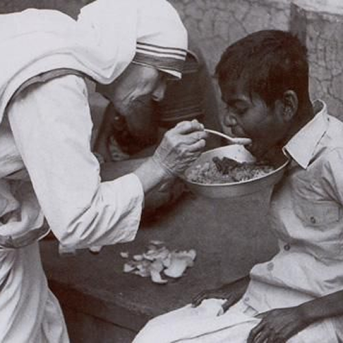 mother-teresa-life-living-2